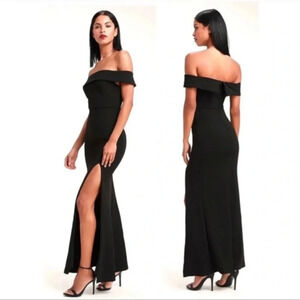 Aveline Black Off-the-Shoulder Maxi Dress Size Medium dark romantic fairy prom